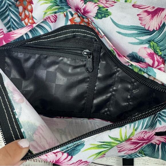 Vans realm Off the wall Hawaiian floral Tropical Floral Backpack - Picture 4 of 6